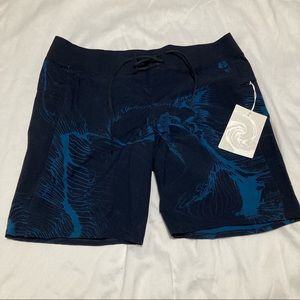 Lululemon Board Short 9”